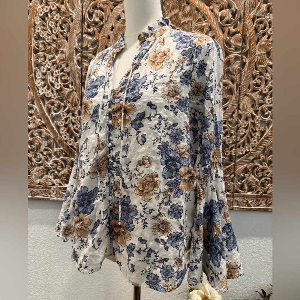 Umgee Blue & Tan Floral Bell Sleeve Boho, Romantic, Cottagecore Blouse - Picture 5 of 15
